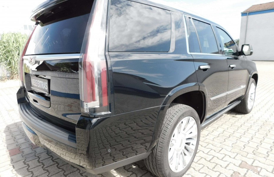 Cadillac Escalade Platinum Voll.+Deutsch 7 Sitzer 2.Hd.S-Heftgeplegt