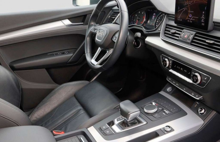 Audi Q5 40 TDI quattro sport Xen+ NAV PDC SHZ GRA DAB