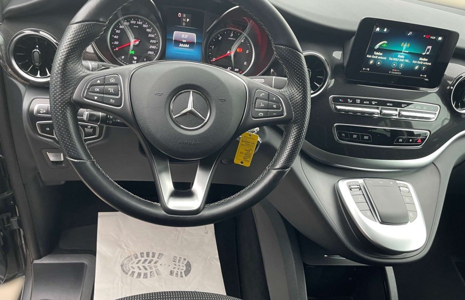 Mercedes-Benz Třídy V Allrad Tisch LED AHK-2,5t Rückfk 7Sitze