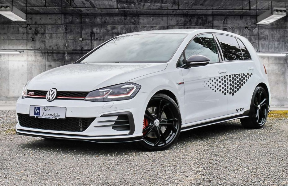 Volkswagen Golf VII GTI TCR R-