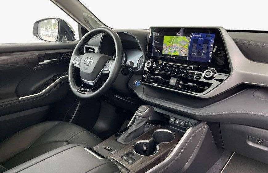 Toyota Highlander 2.5 Hybrid Luxury 7-Sitze