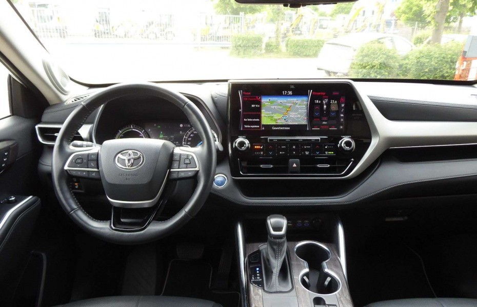 Toyota Highlander 2.5-l Hybrid Luxury Pano 5J Garantie