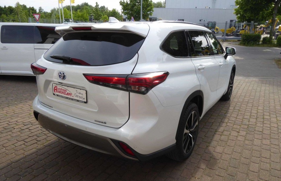 Toyota Highlander 2.5-l Hybrid Luxury Pano 5J Garantie