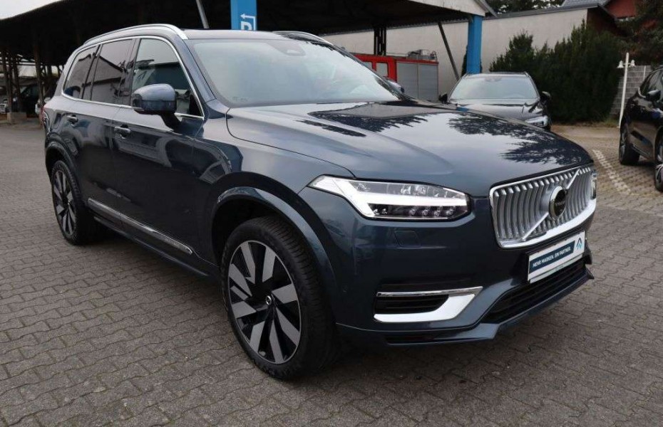 Volvo XC90 XC90 T8 AWD Plug-in Hybrid Plus Bright|NAVI|PANO