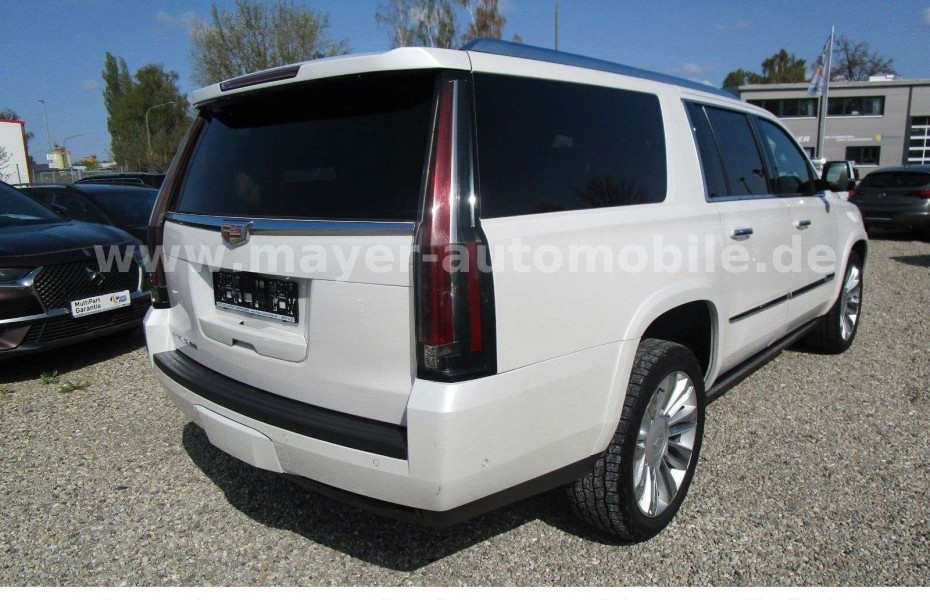 Cadillac Escalade Platinum ESV Europa NAVI Glasdach VOLL