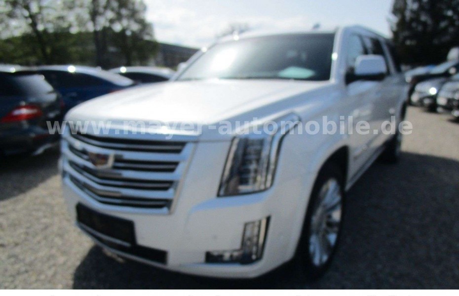 Cadillac Escalade Platinum ESV Europa NAVI Glasdach VOLL