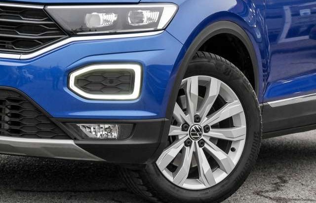 Volkswagen T-Roc Sport 2.0 TDI DSG Fahrass+ Navi LED ACC