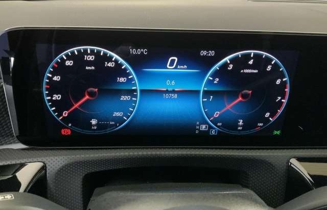 Mercedes-Benz Třídy A 180 +LED+Park-Pak+Sound+Ambiente+DAB+Spurh.+