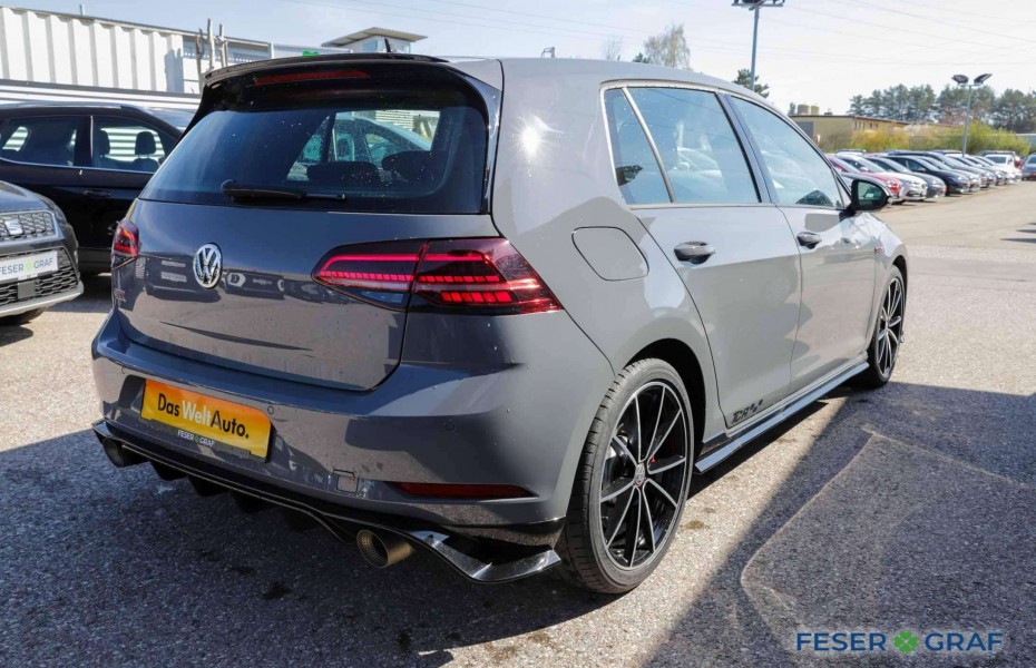 Volkswagen Golf VII 2.0 TSI DSG GTI 