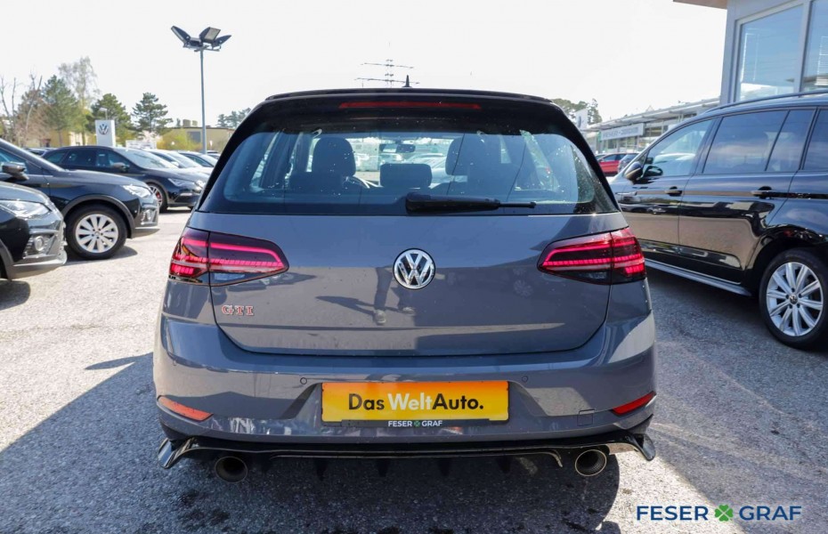 Volkswagen Golf VII 2.0 TSI DSG GTI 