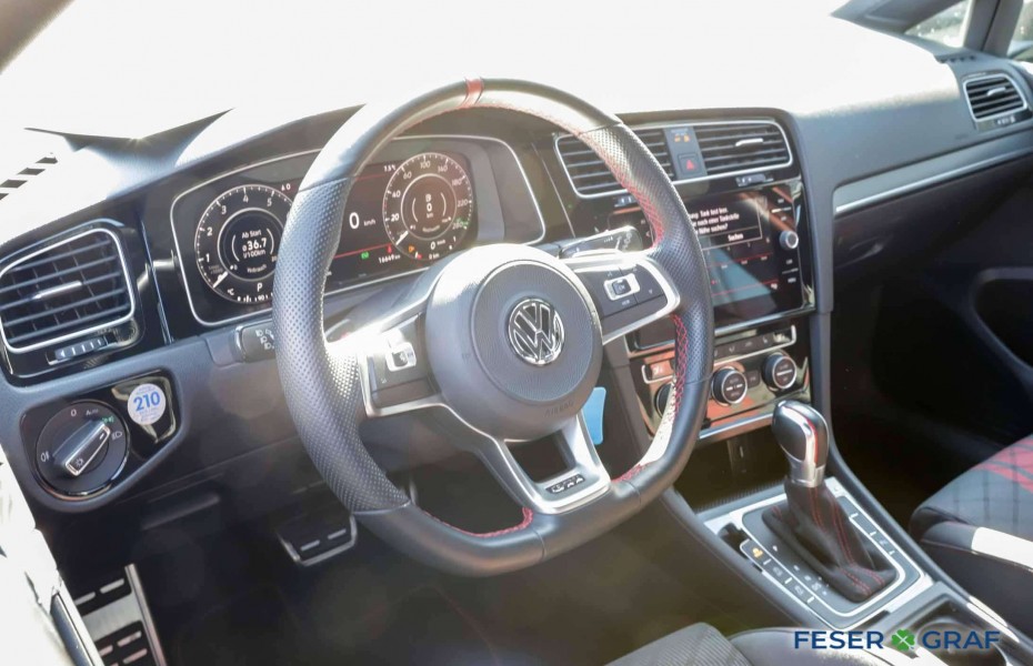 Volkswagen Golf VII 2.0 TSI DSG GTI 