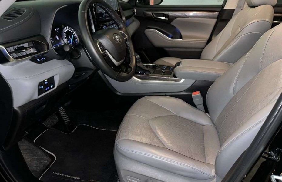 Toyota Highlander 2.5 Hybrid Luxury 7-Si.,Navi,JBL,Leder,Sitzlüftung