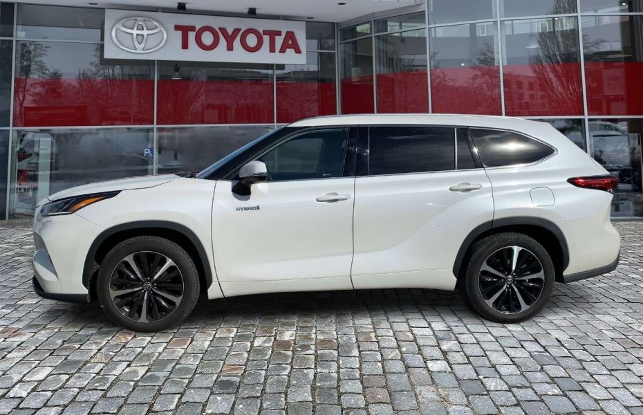 Toyota Highlander 2.5 Hybrid Luxury