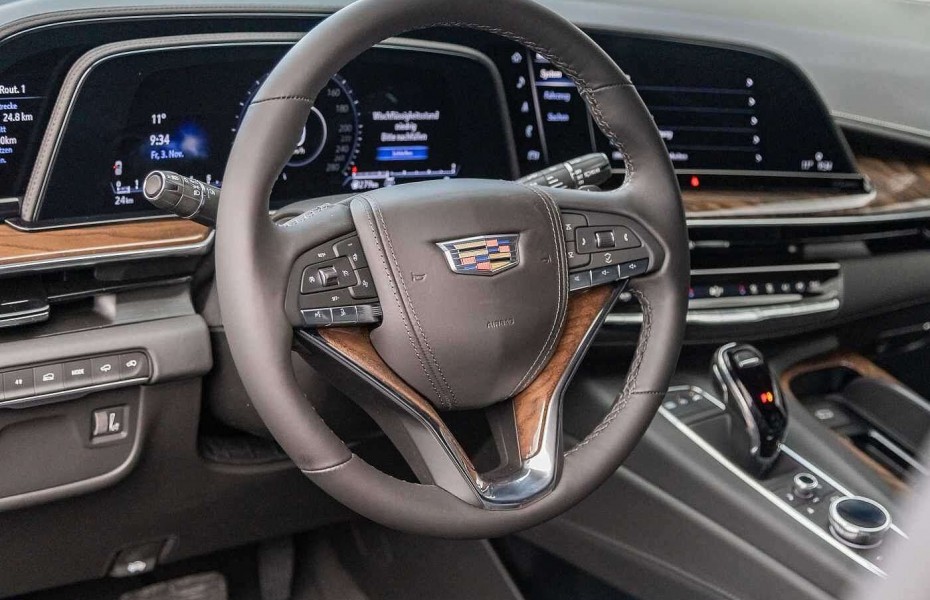 Cadillac Escalade ESV Sport Platinum 8-Sitzer